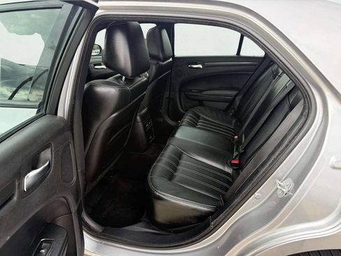 Used 2016 Chrysler 300 S AWD/4WD image 11