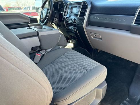 Used 2017 Ford F250 XLT w/ Advanced Security Pack image 16