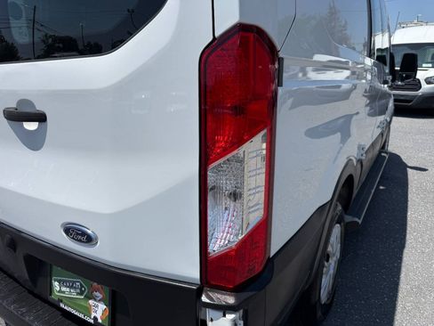 Used 2019 Ford Transit 250 130 Low Roof w/ Exterior Upgrade Package RWD image 37