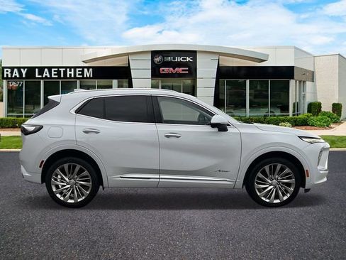 New 2026 Buick Envision Avenir image 6