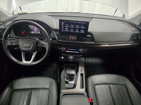 Used 2023 Audi Q5 2.0T Premium w/ Convenience Package image 18