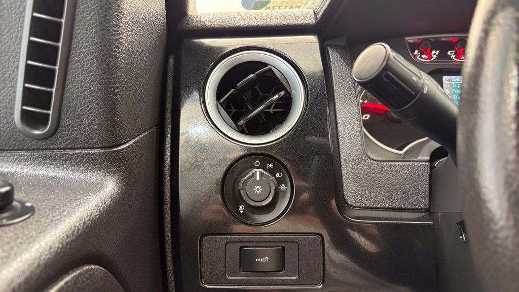 Used 2012 Ford F150 Harley-Davidson AWD/4WD image 34