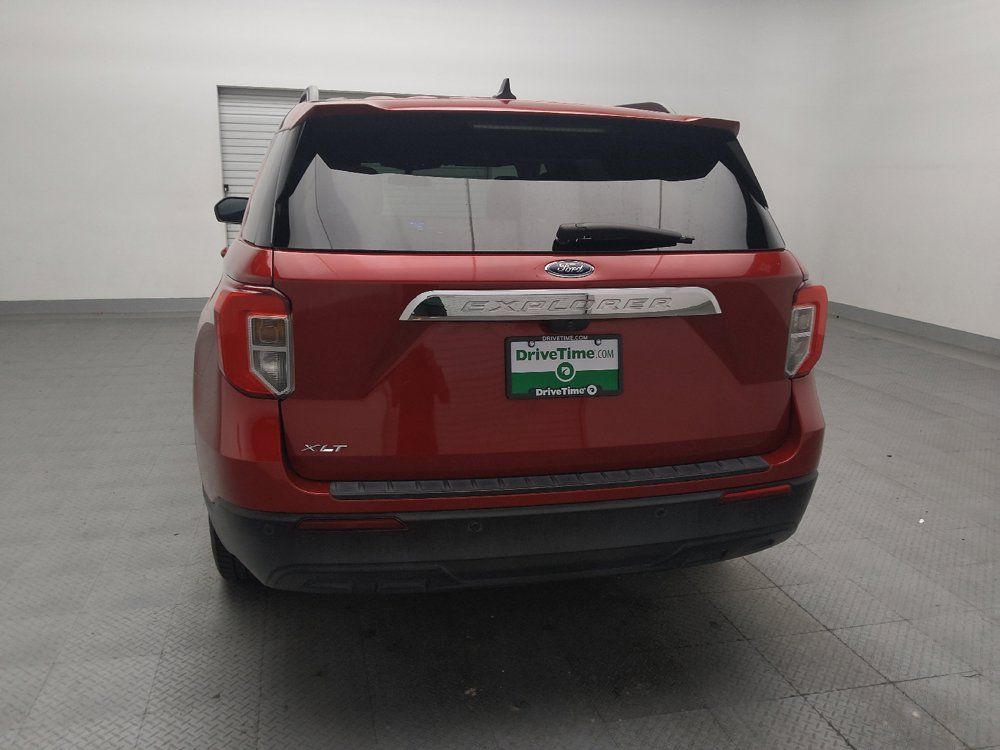 Used 2024 Ford Explorer XLT RWD image 6