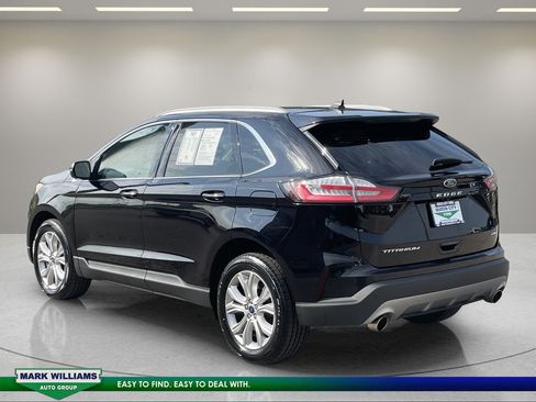 Certified 2022 Ford Edge Titanium AWD/4WD image 7