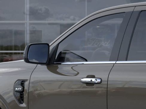 New 2025 Ford Ranger XLT w/ Chrome Accent Package image 20