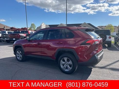 Used 2025 Toyota RAV4 XLE AWD/4WD image 7