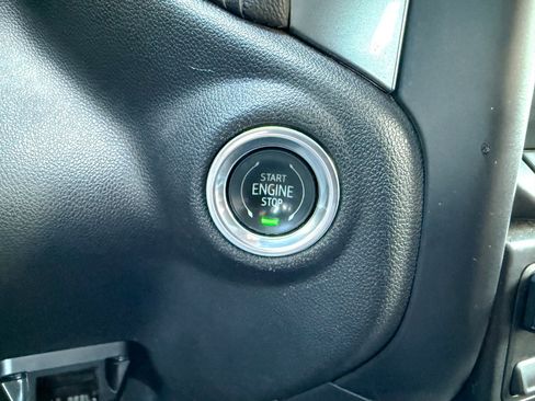 Used 2019 Chevrolet Silverado 1500 LT Trail Boss image 33