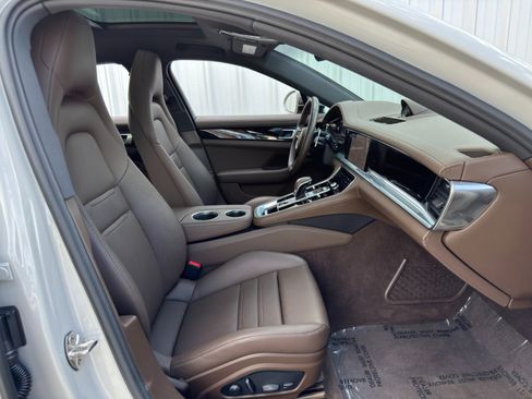 Used 2023 Porsche Panamera 4S image 15