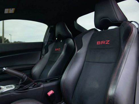 Used 2018 Subaru BRZ Limited w/ Popular Package #3 RWD image 19