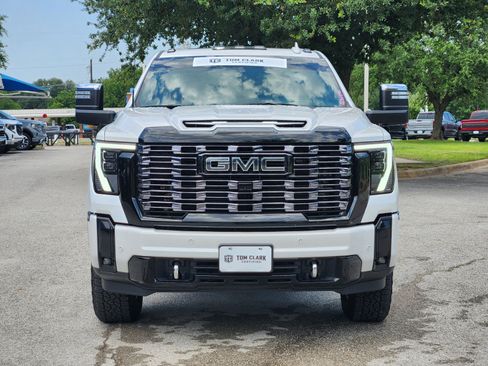 Used 2025 GMC Sierra 2500 Denali Ultimate AWD/4WD image 32