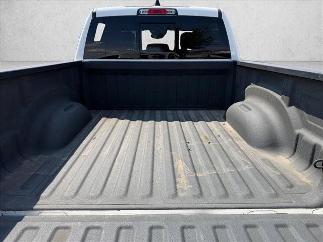Used 2023 RAM 1500 Laramie AWD/4WD image 6