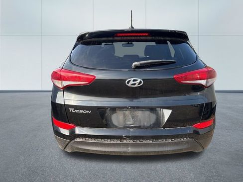 Used 2016 Hyundai Tucson SE FWD image 3