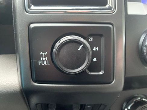 Used 2020 Ford F350 XLT w/ XLT Value Package image 19