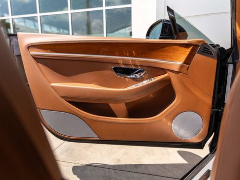 Certified 2022 Bentley Continental GT AWD/4WD image 44