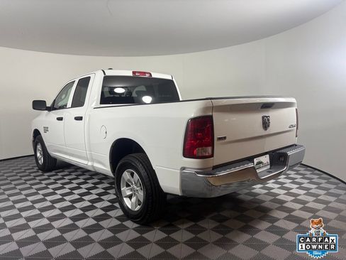 Used 2024 RAM 1500 Classic SLT AWD/4WD image 11