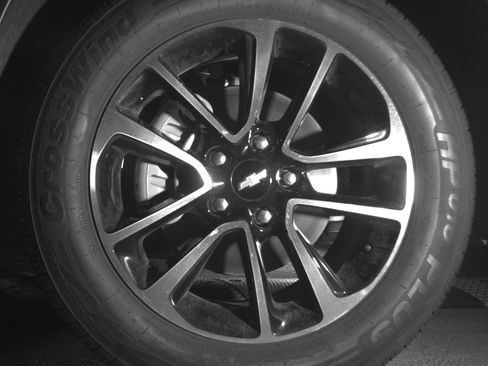 Used 2025 Chevrolet TrailBlazer LT FWD image 9