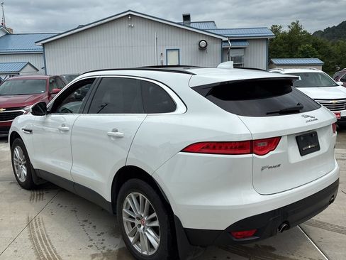 Used 2018 Jaguar F-PACE Prestige AWD/4WD image 2