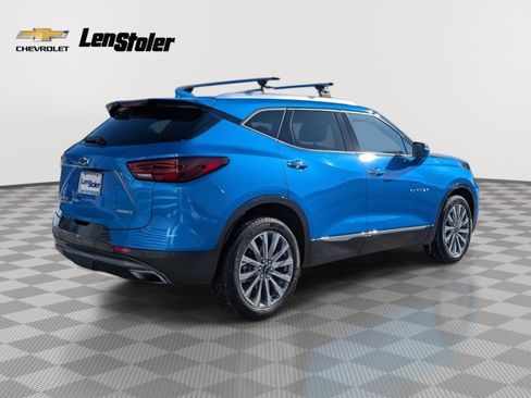 Used 2025 Chevrolet Blazer Premier w/ Enhanced Convenience Package image 5