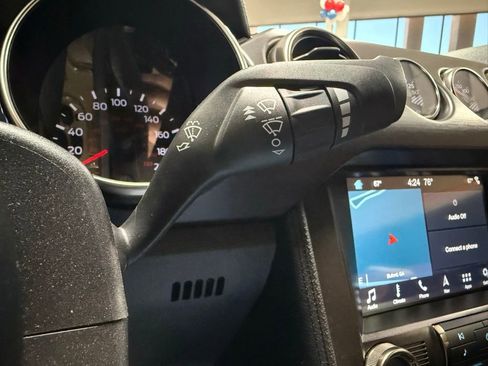 Used 2017 Ford Mustang Shelby GT350 image 24