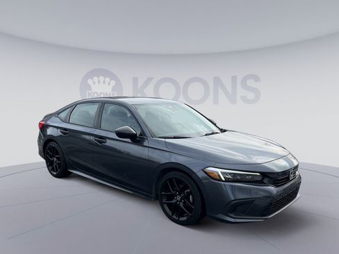 Used 2023 Honda Civic Sport image 10