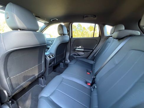 Used 2026 Mercedes-Benz GLA 250 image 14
