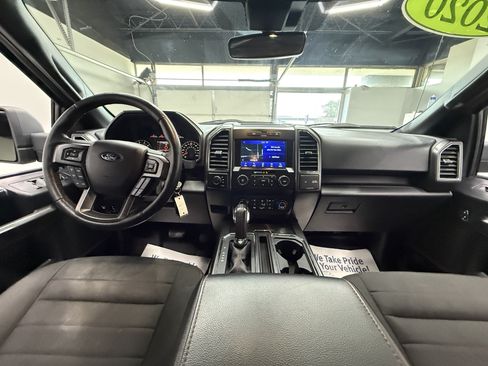 Used 2020 Ford F150 XLT w/ Equipment Group 302A Luxury AWD/4WD image 12