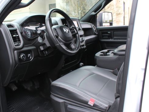 Used 2024 RAM 2500 Tradesman image 25