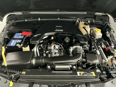 Used 2021 Jeep Wrangler Unlimited Rubicon w/ Steel Bumper Group image 34