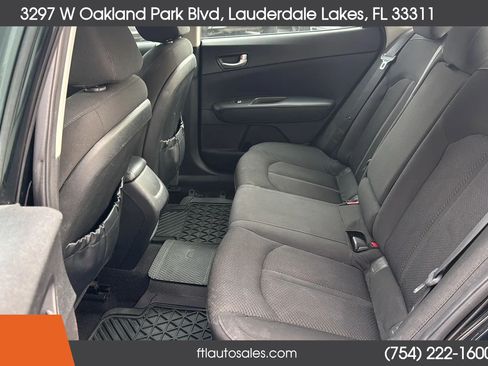 Used 2017 Kia Optima LX FWD image 42