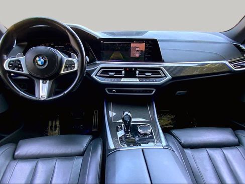 Used 2021 BMW X5 M50i AWD/4WD image 15