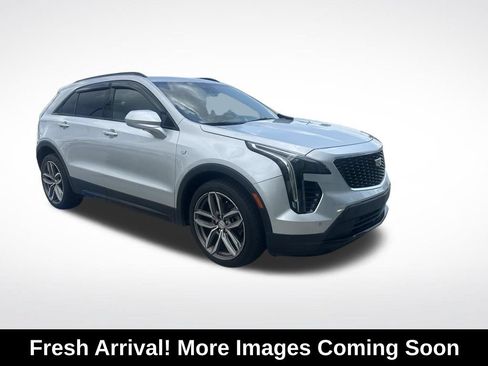 Used 2019 Cadillac XT4 Sport FWD image 1