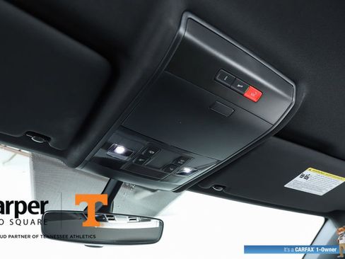 Used 2022 Volkswagen Atlas Cross Sport SE image 26