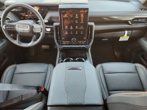 New 2026 GMC Yukon AT4 w/ LPO, Floor Liner Package image 19