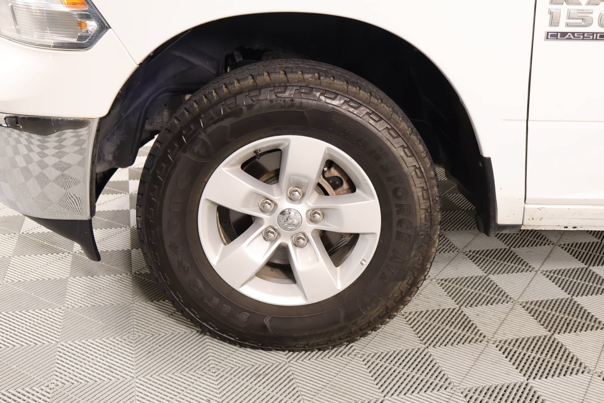 Used 2023 RAM 1500 Classic SLT w/ Electronics Group AWD/4WD image 16