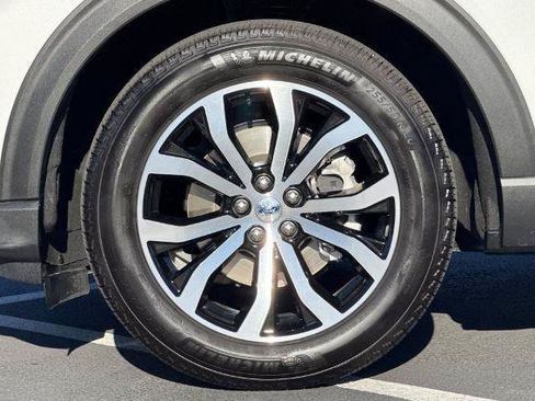 Used 2025 Ford Explorer ST-Line RWD image 14