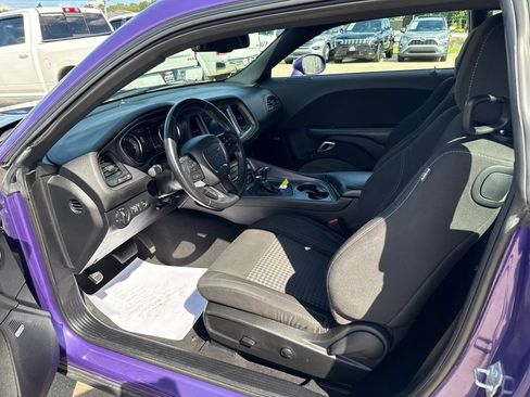 Used 2023 Dodge Challenger SXT RWD image 24