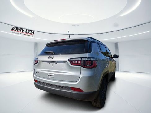New 2026 Jeep Compass Latitude AWD/4WD image 3