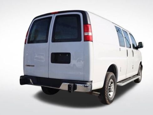 Used 2023 Chevrolet Express 2500 Work Van w/ Driver Convenience Package image 9