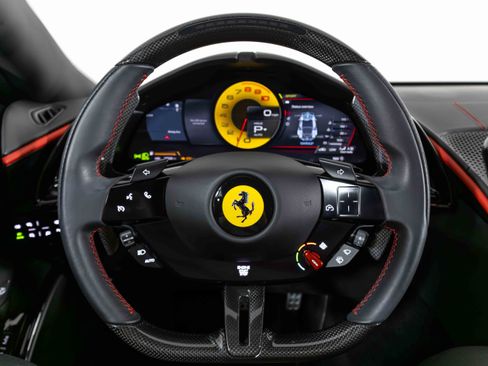 Certified 2023 Ferrari Roma image 19