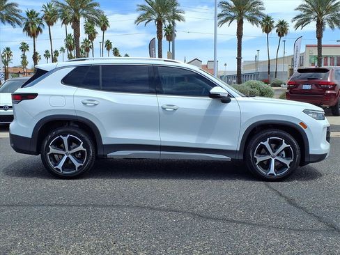 New 2026 Volkswagen Tiguan SE image 5