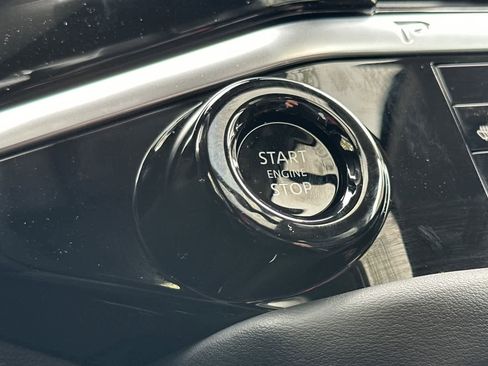 New 2026 Nissan Pathfinder SL image 23