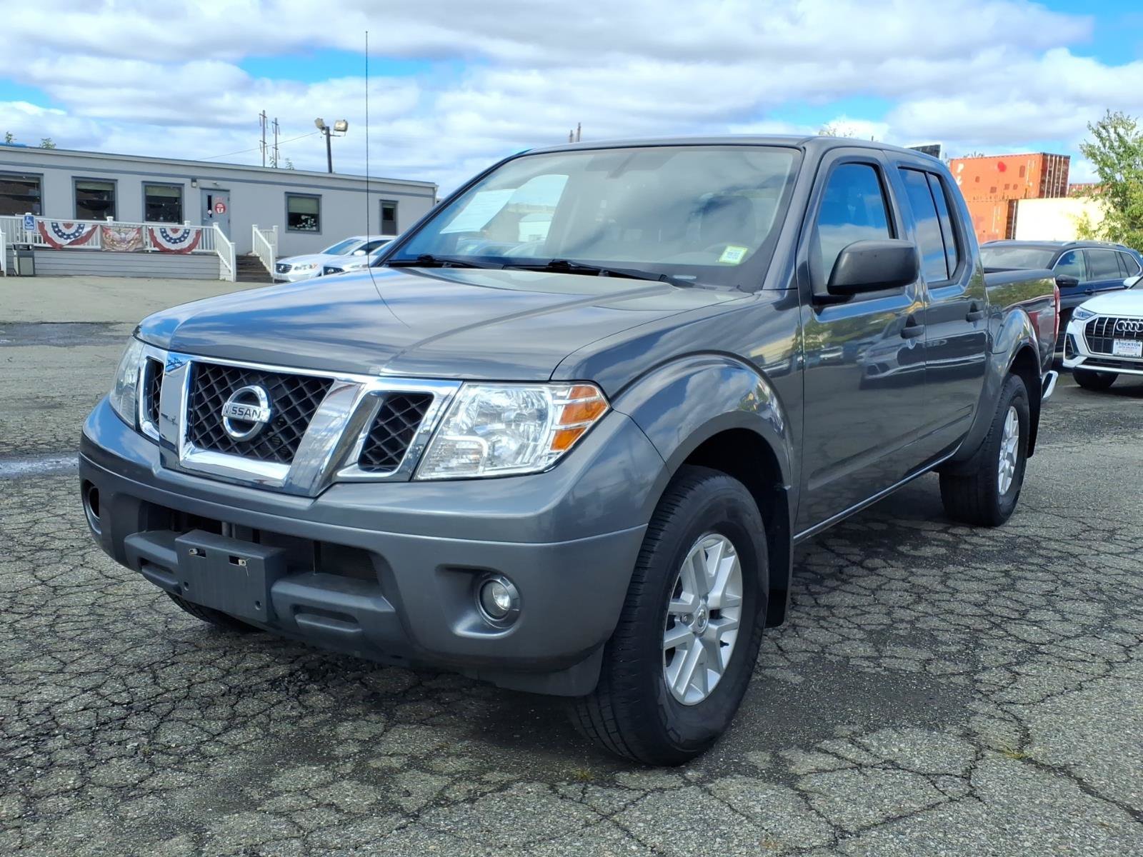 Used 2021 Nissan Frontier SV AWD/4WD image 3