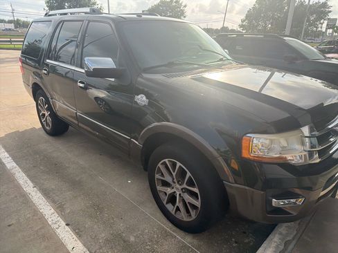 Used 2015 Ford Expedition King Ranch RWD image 1