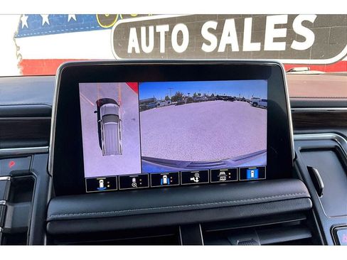 Used 2021 Chevrolet Tahoe Z71 w/ Z71 Signature Package AWD/4WD image 24
