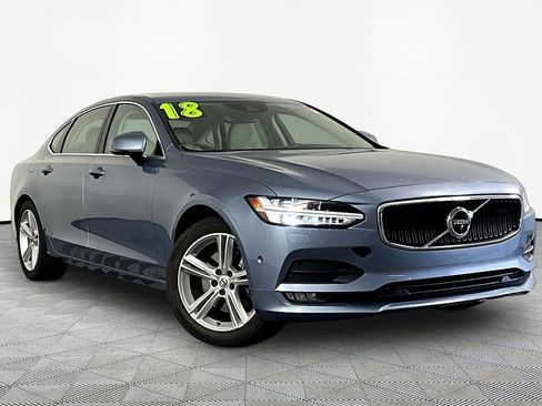 Used 2018 Volvo S90 T5 Momentum w/ Convenience Package AWD/4WD image 3