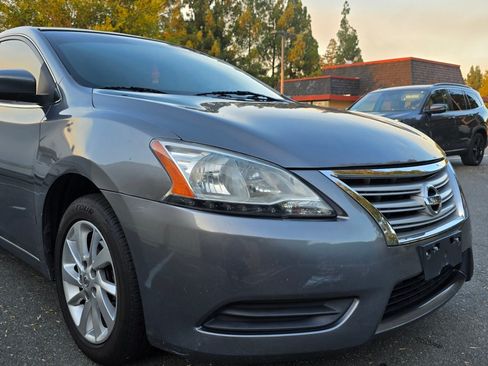 Used 2015 Nissan Sentra SV w/ Style Package FWD image 9