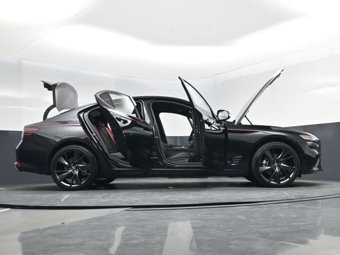 Used 2023 Genesis G70 2.0T w/ Sport Prestige Package image 21