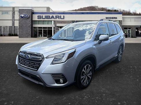 Used 2023 Subaru Forester Limited AWD/4WD image 6