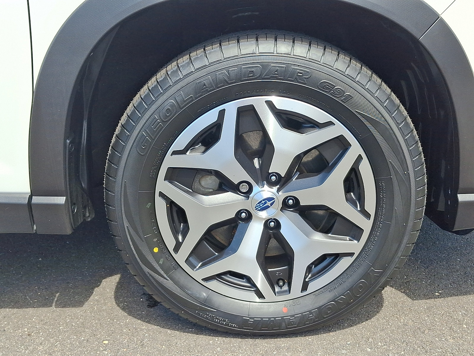 Certified 2024 Subaru Forester Premium AWD/4WD image 9