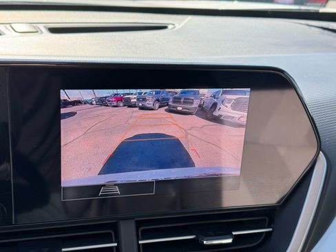 Used 2024 Chevrolet Trax LS w/ LS Convenience Package image 27